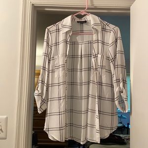 White and black plaid button down top! Like new!